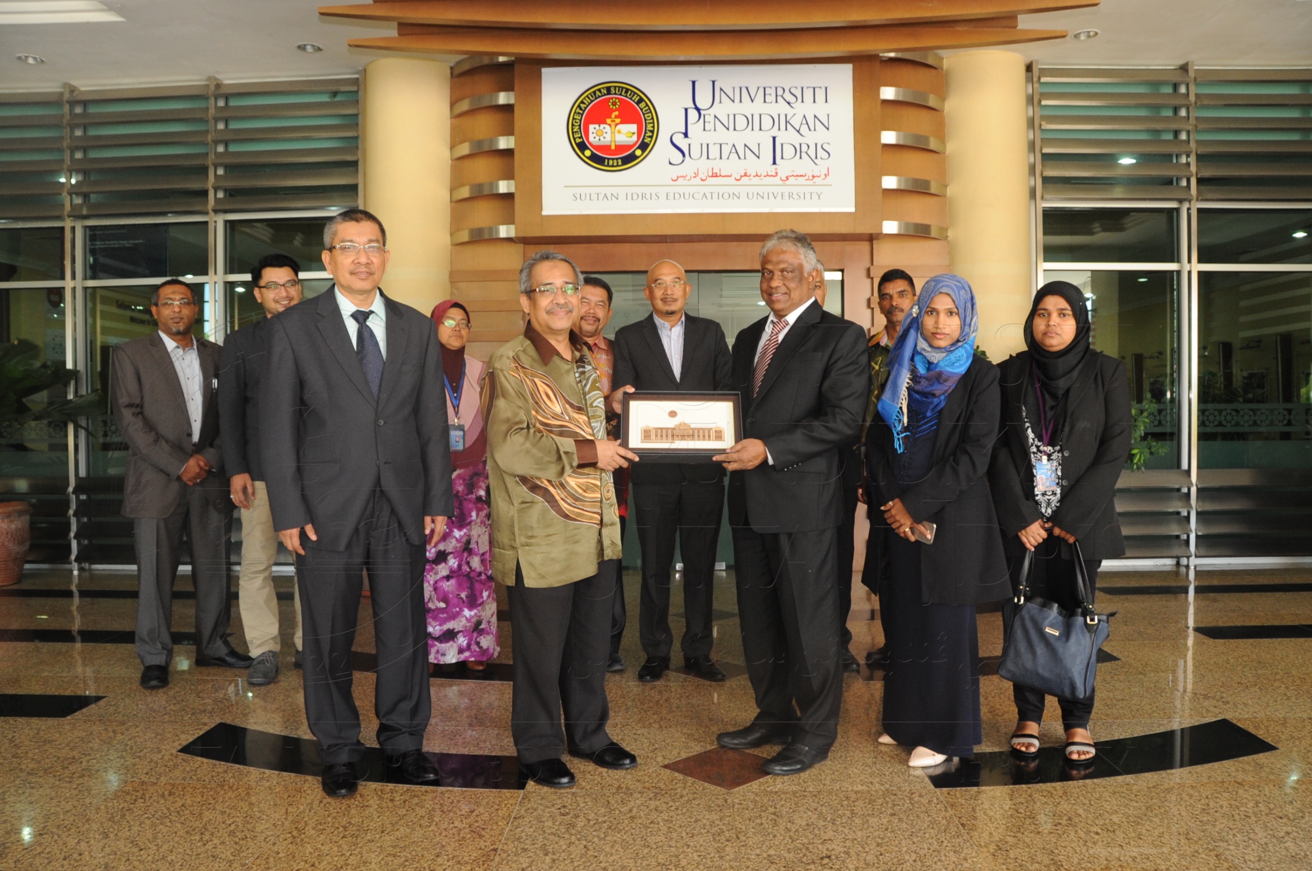 PRO16 7 Maldives HAS 8264